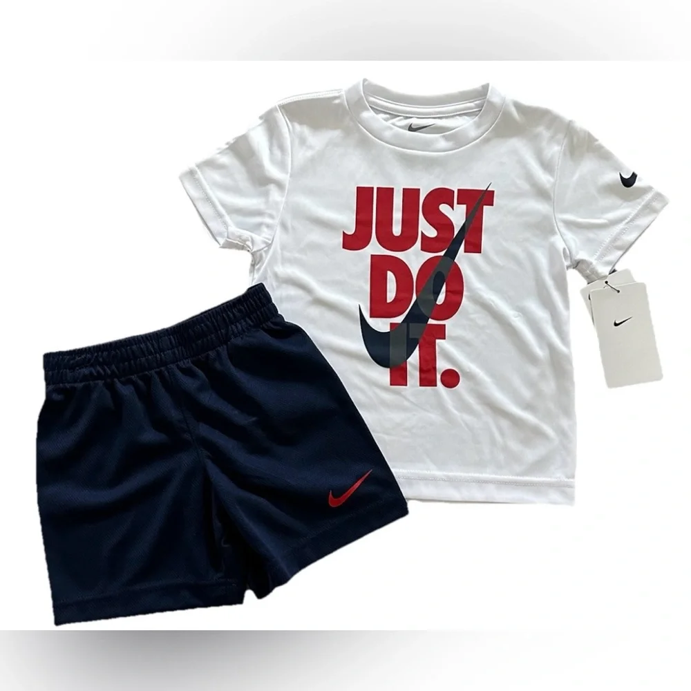 Nike Boys 2-Piece Dri-FIT Set Size 3T Navy Blue Shorts White Logo T-Shirt NWT